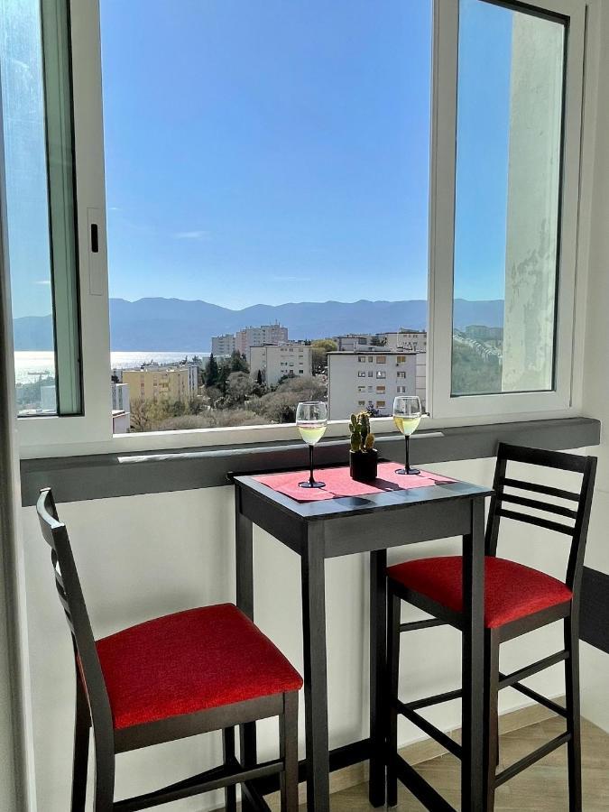 Adria Sky Leilighet Rijeka Eksteriør bilde